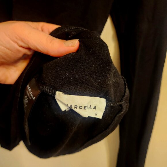 Black Top - Picture 2 of 2